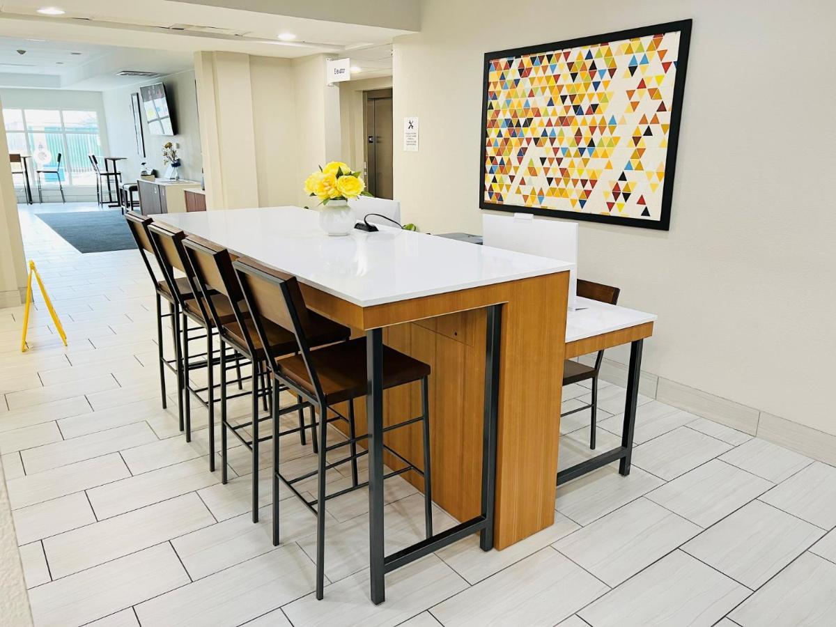 Holiday Inn Express & Suites Houston East - Baytown, An Ihg Hotel Exteriér fotografie